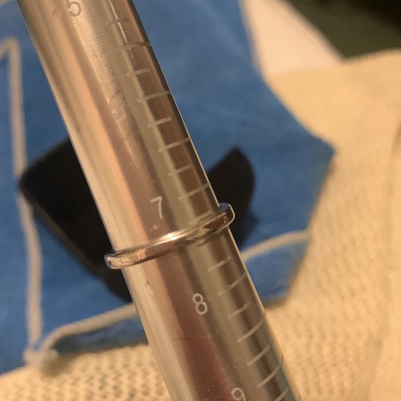 Avon diamond ring - Picture 5 of 5